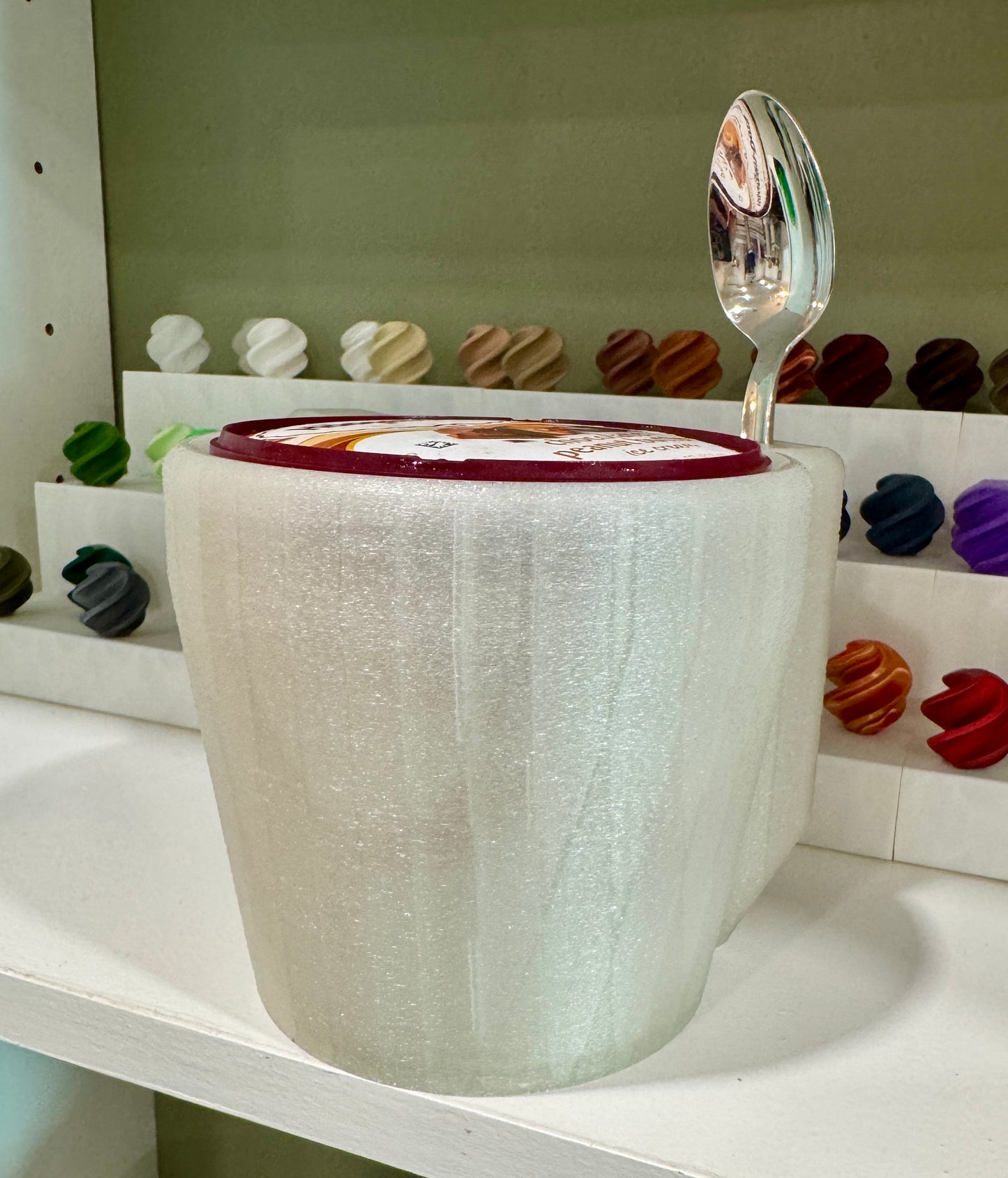 Ice Cream Pint Holder, Handle & Spoon Slot