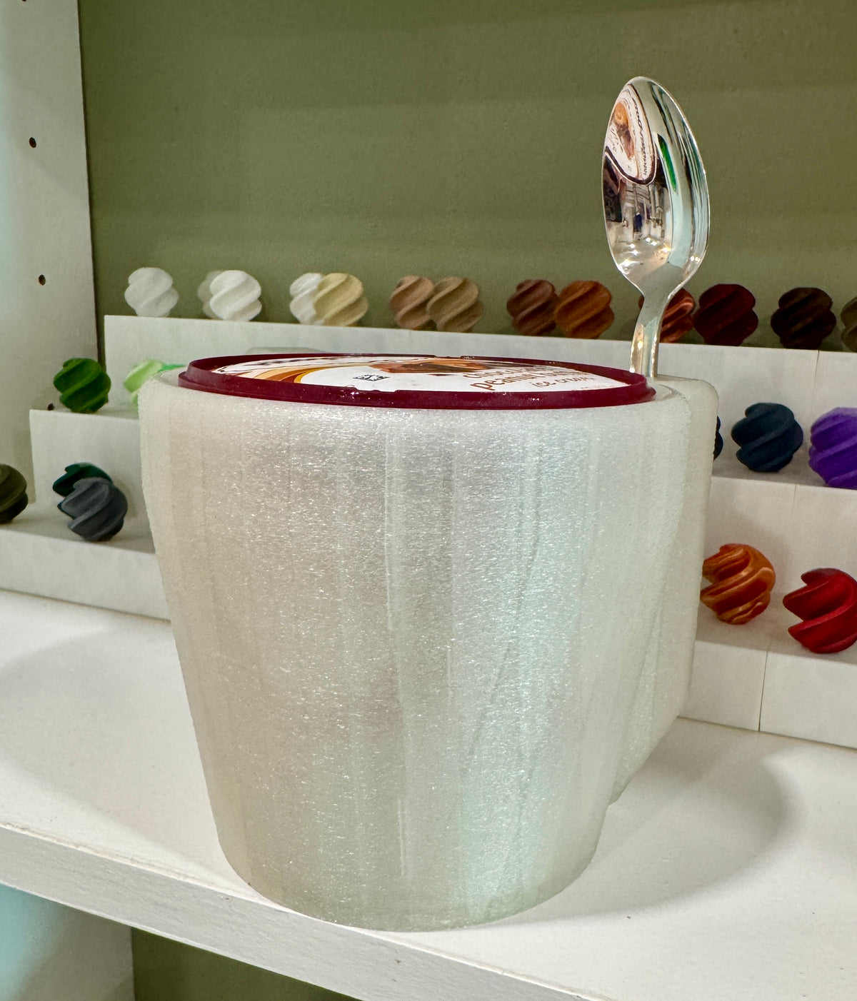 Ice Cream Pint Holder, Handle & Spoon Slot