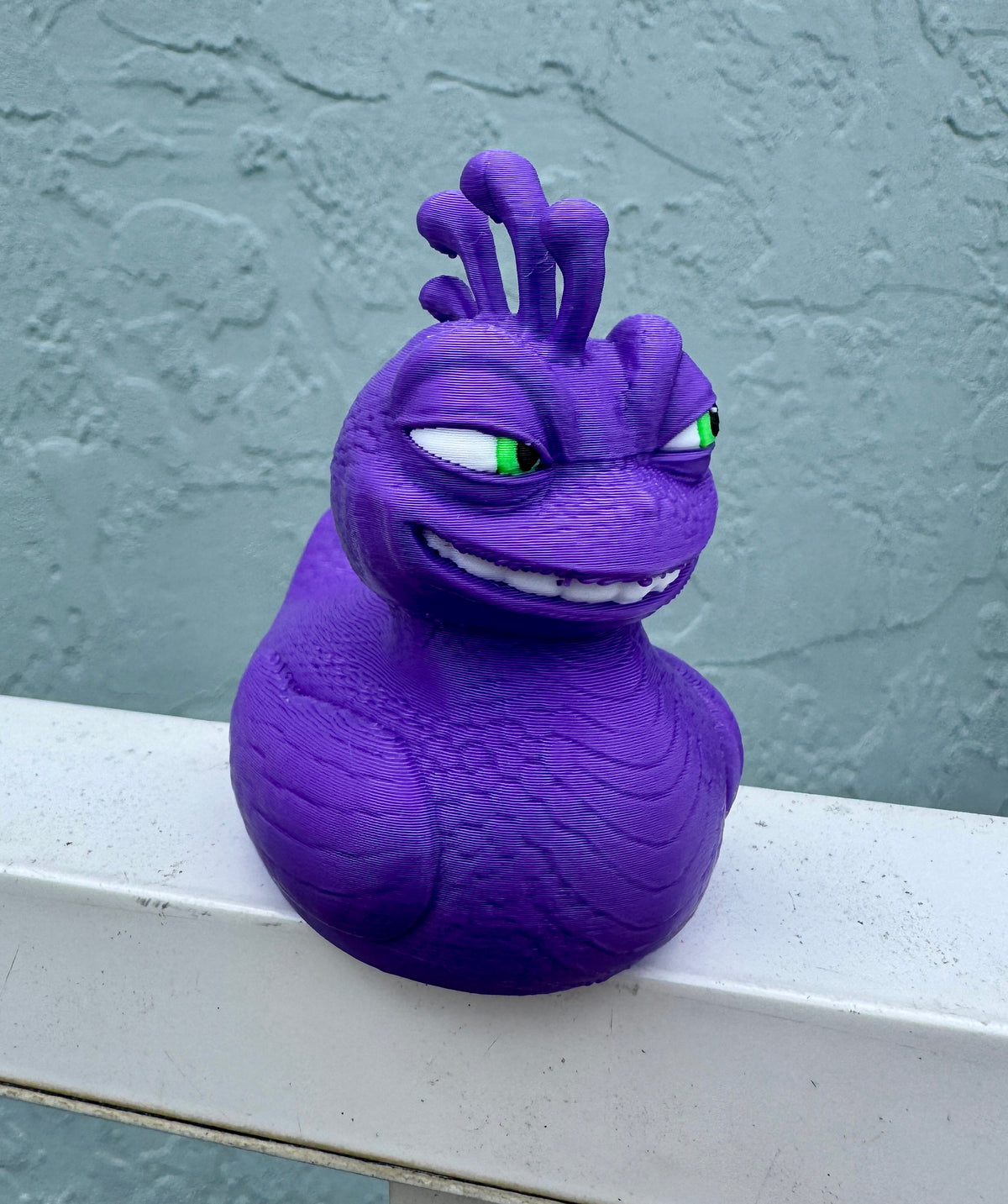 Sneaky Chameleon Duck – Animated Legends